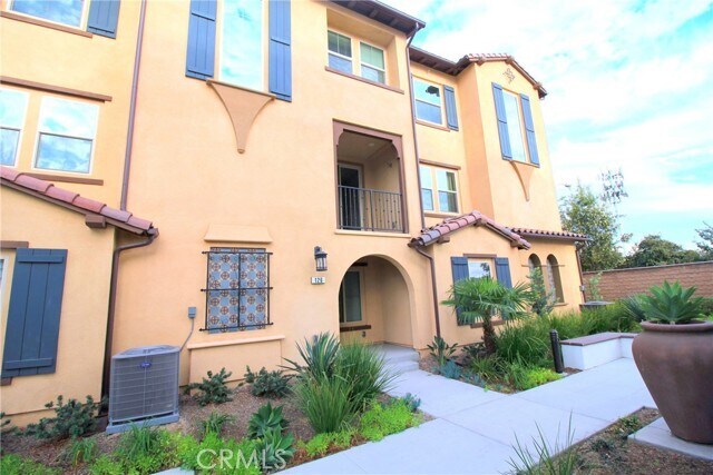 Building Photo - 126 Greenleaf Dr