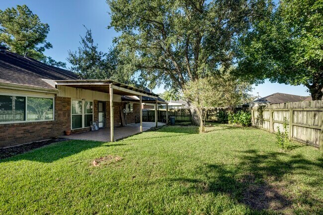 Foto del edificio - 13034 Alston Rd