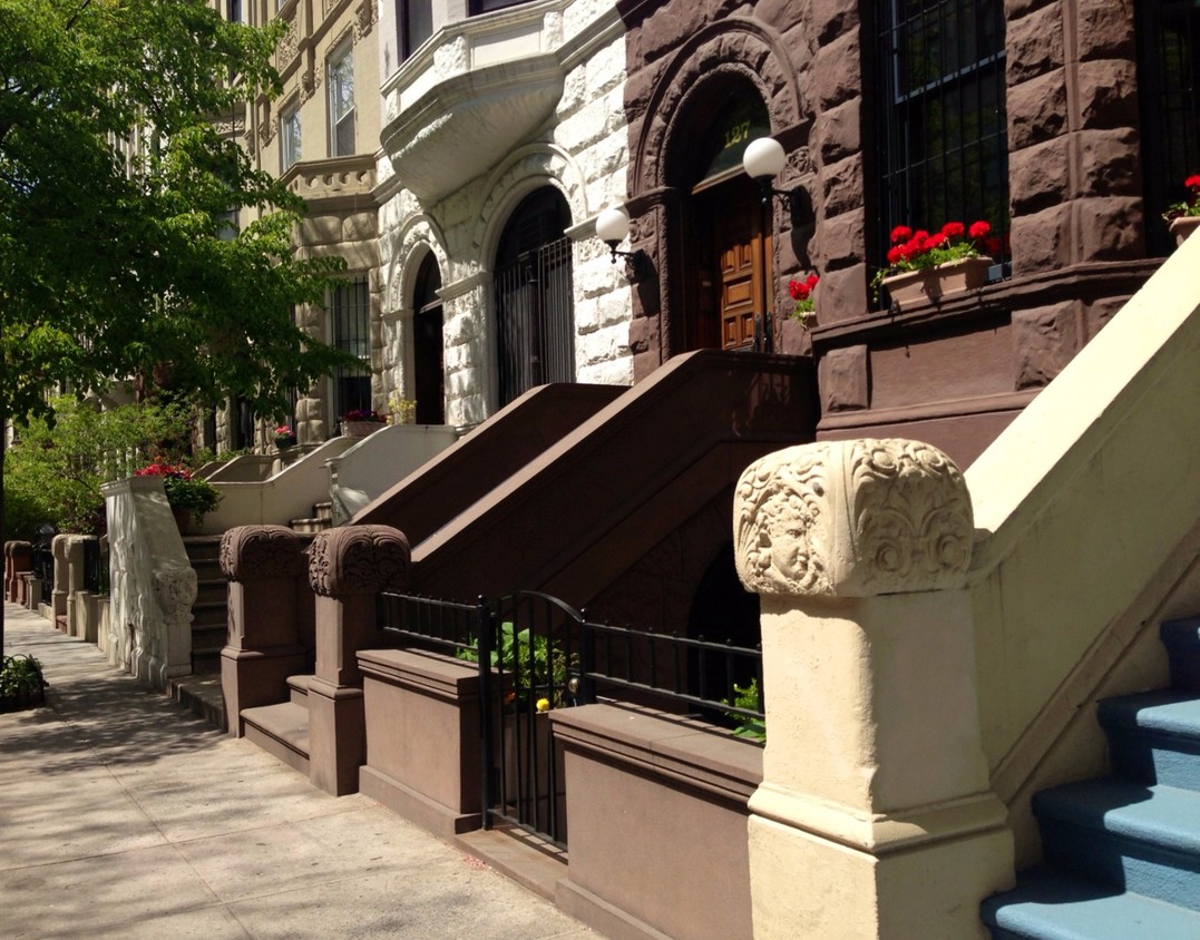 Foto del edificio - 112 W 75th St