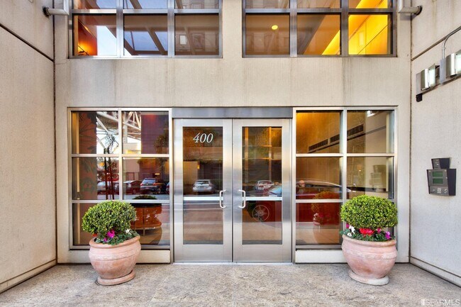 Foto del edificio - 400 Beale St