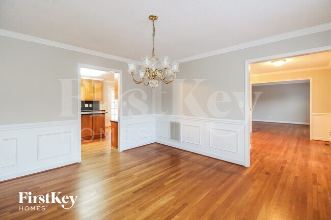 Foto del edificio - 4004 Deerfield St