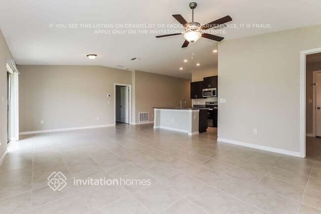 Building Photo - 1510 Blue Rose Dr
