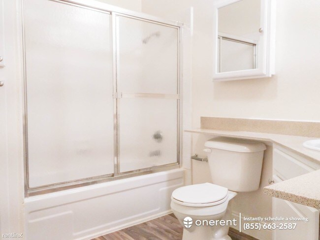 Foto del edificio - 1400 Creekside Dr