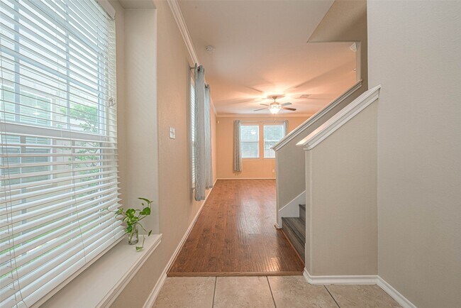 Foto del edificio - 24630 Folkstone Cir