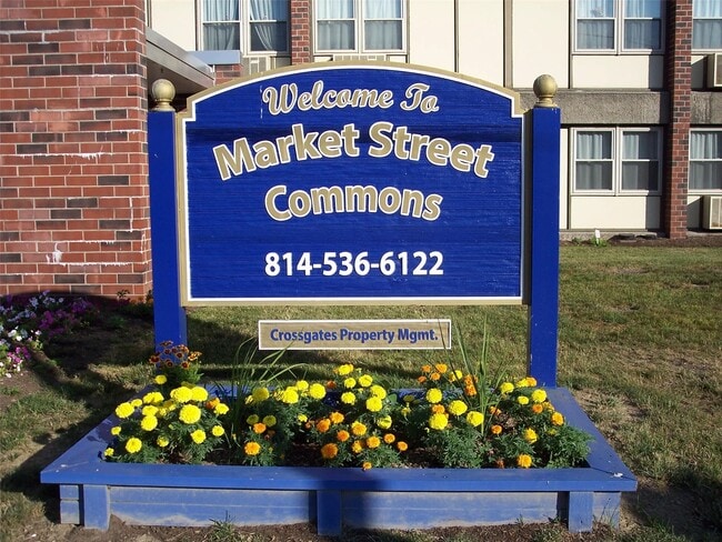 Building Photo - 350 Market St