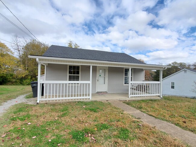 Building Photo - Great house for rent in Columbia!