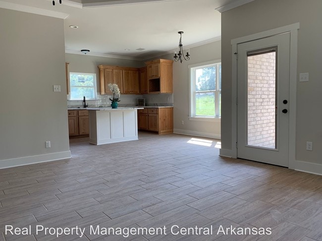 Building Photo - 3 br, 2 bath House - 917 Villa Vista