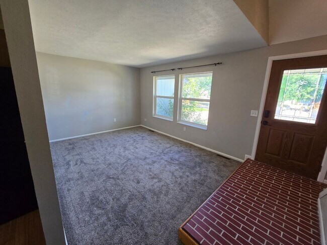 Building Photo - 6577 Ingalls Ct