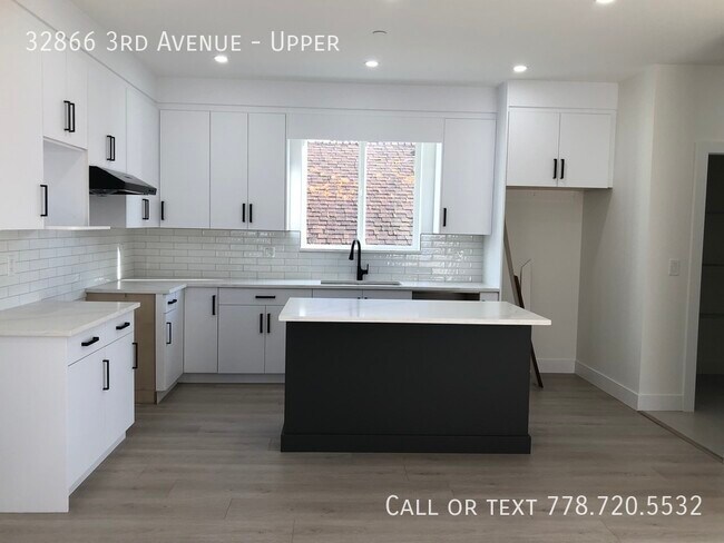 Photo du bâtiment - Brand New 4 Bedroom