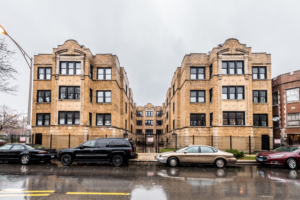 Foto principal - 5550 W Jackson Blvd