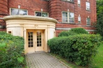 Building Photo - 2 Rue Ellerdale