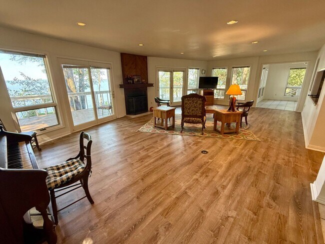 Foto del edificio - 20868 Bay Shore Dr