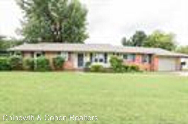 Building Photo - 3 br, 2 bath House - 3744 E 4th St