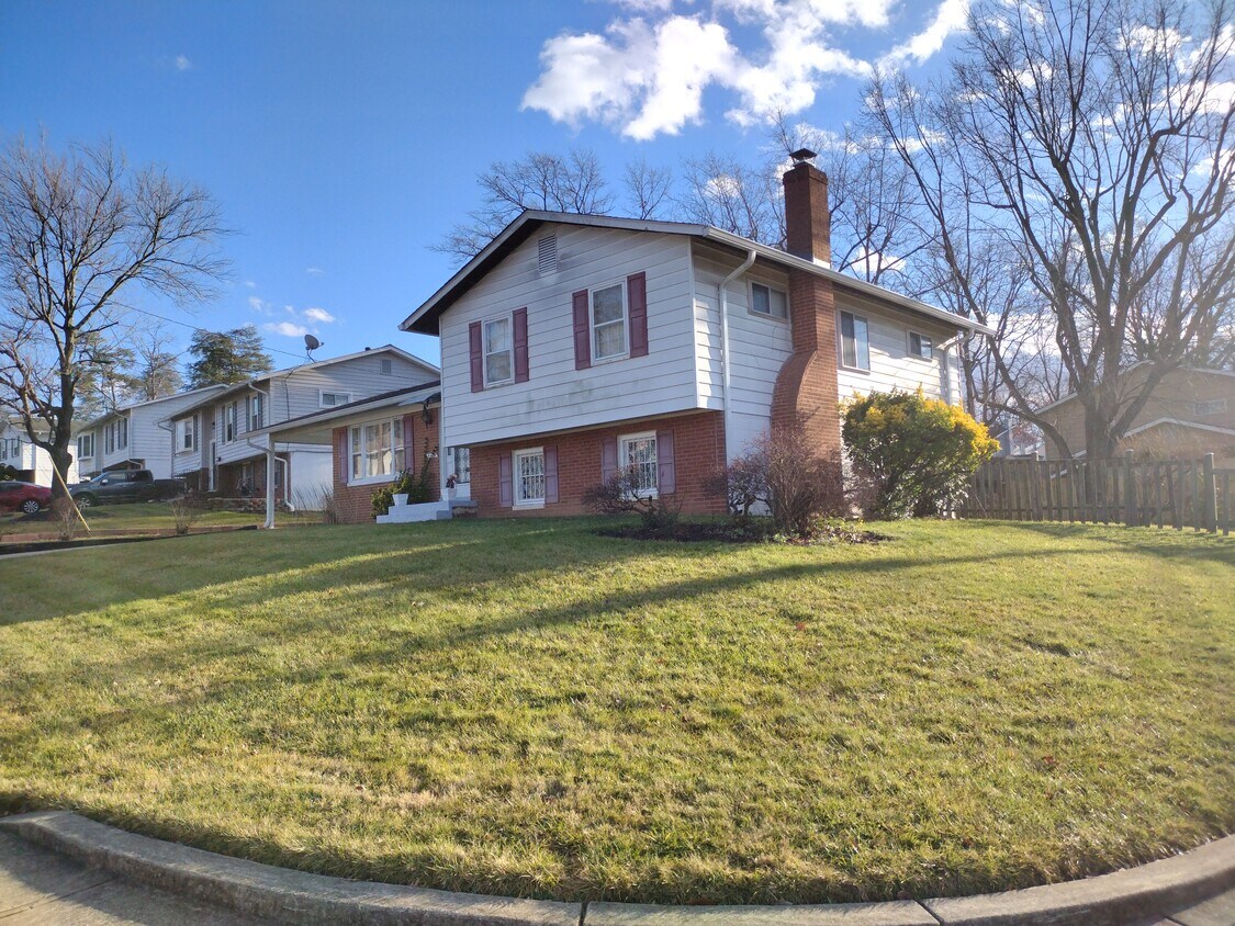4234 Kinmount Rd, Lanham, MD 20706 House Rental in Lanham, MD
