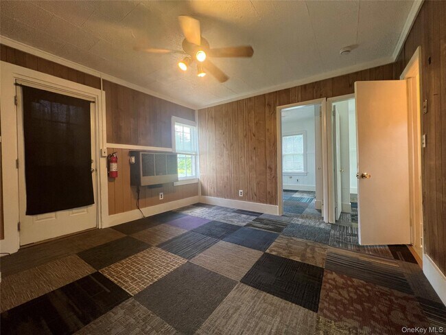 Foto del edificio - 74 Minnewaska Trail