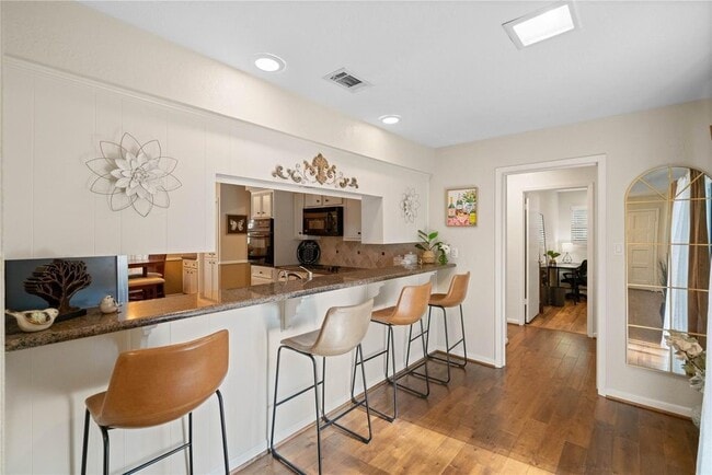 Foto del edificio - 367 Westview Ln