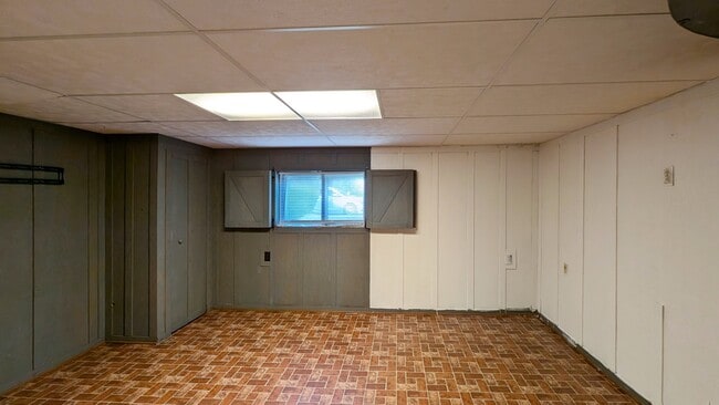 Foto del edificio - 1710 N Raynor Ave