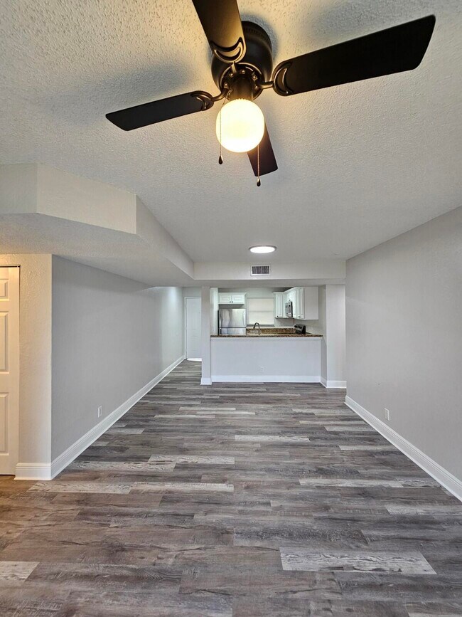 Building Photo - 1500 Windorah Way