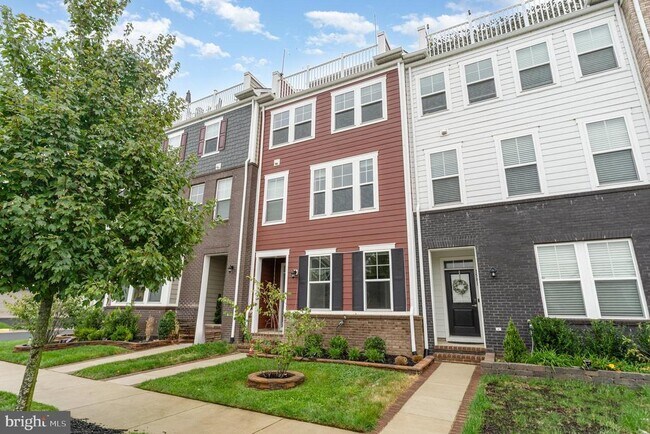 Building Photo - 1579 Sandpiper Bay Lp