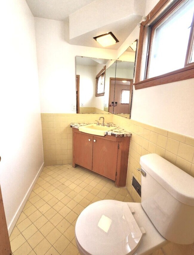 Foto del edificio - 4272 N 91st St
