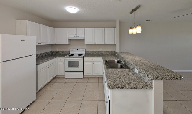 Foto del edificio - 2851 Yellow Pine Ct