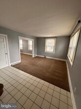 Building Photo - 300 S 3rd Ave