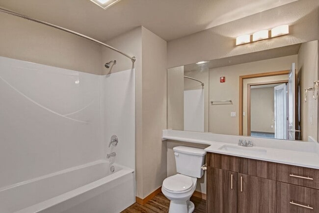 Interior Photo - Insignia