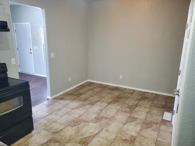 535 S Grant Ave Unit Apt A, Pocatello, ID 83204 - Apartments in ...