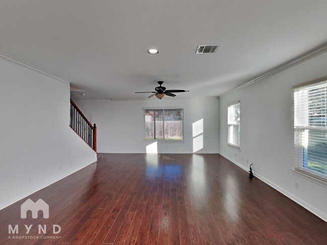 Building Photo - 3415 Old Spanish Trail