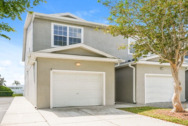 Building Photo - 7041 Opal Dr