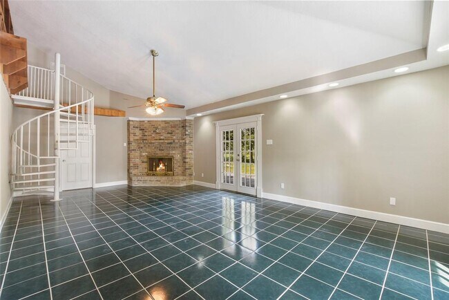 Building Photo - 602 Monroe Ct