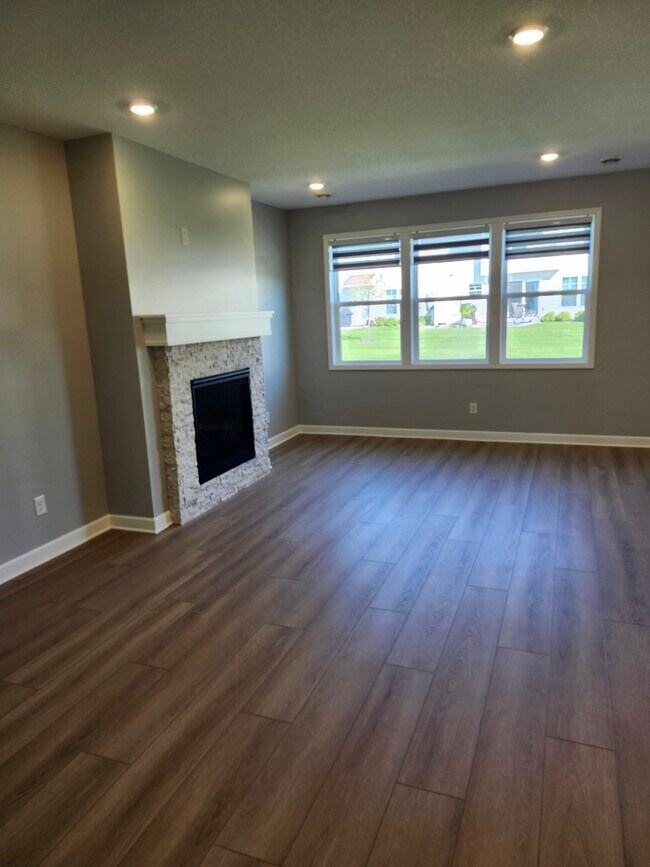 Foto del edificio - 14526 111th Ave N