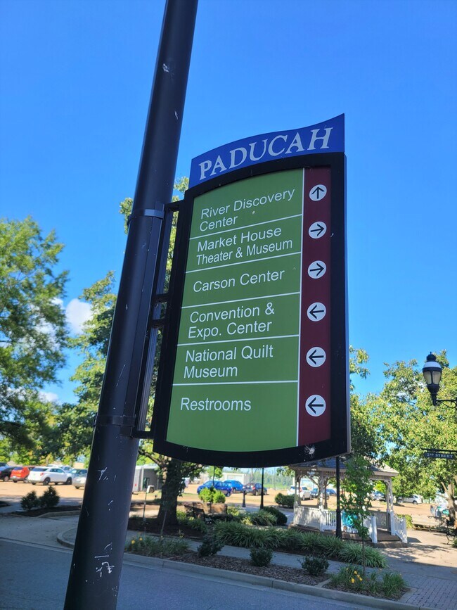 229 Broadway St, Paducah, KY 42001 Apartments Paducah, KY