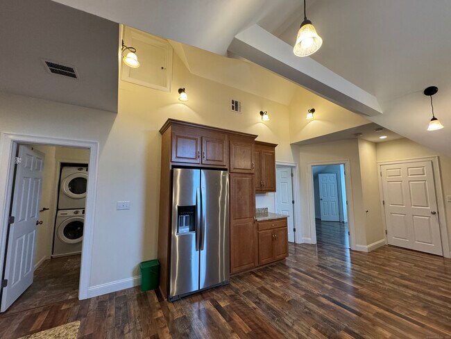 Foto del edificio - 25 Lester Ave