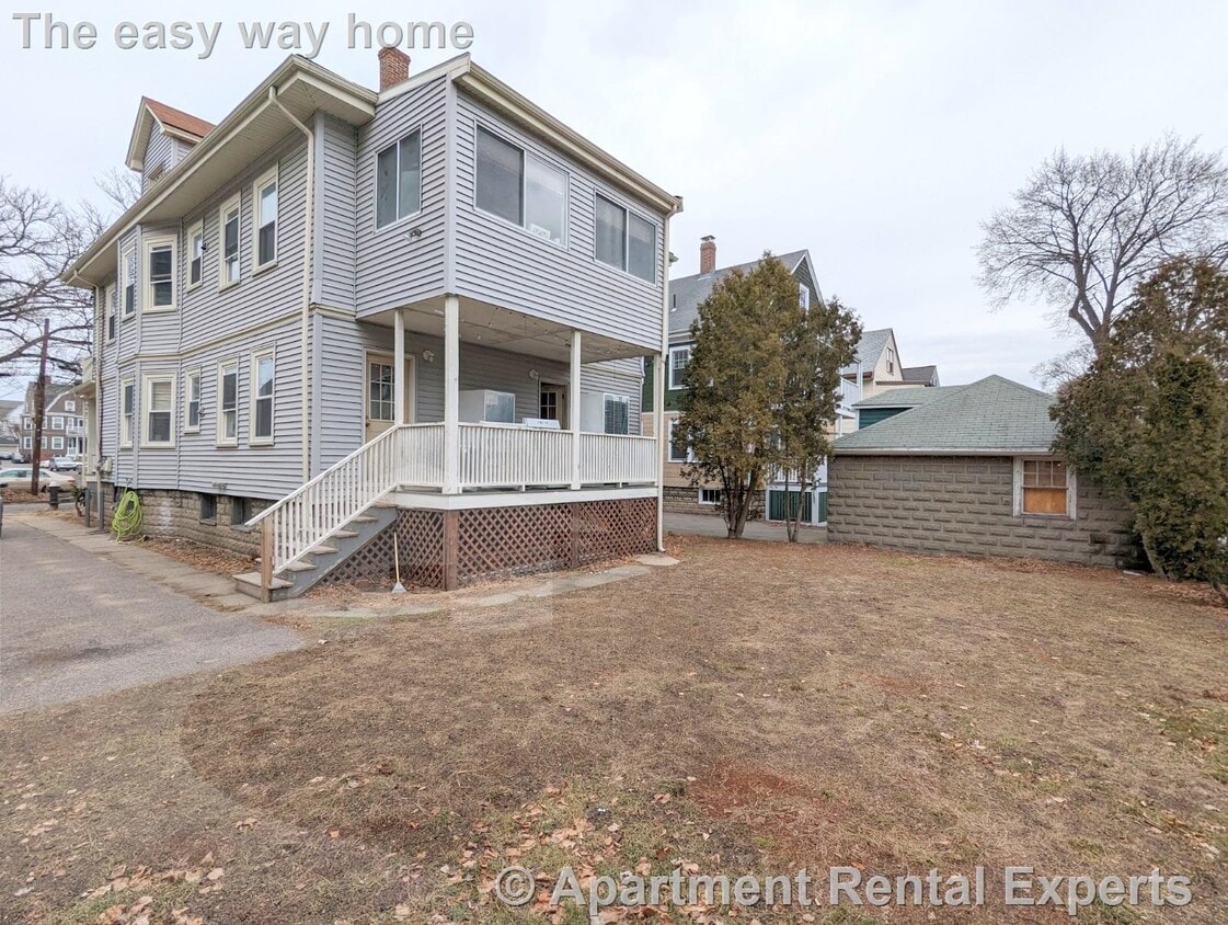 East Arlington 2 Bedroom Parking Include... Townhouse for Rent in