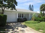 Primary Photo - 333 Emerald Dr W