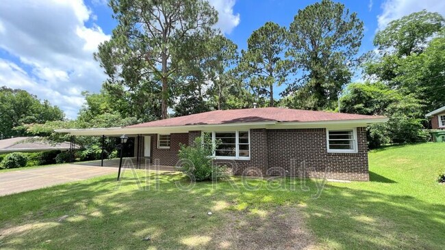 Building Photo - 924 Green Ridge Rd