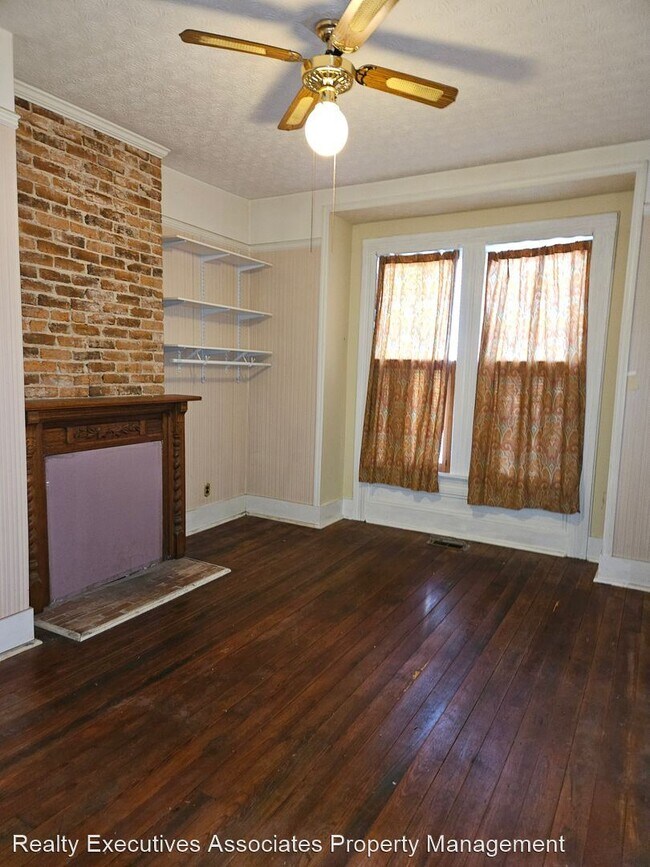 Foto del edificio - 2 br, 1 bath House - 238 Deaderick Avenue
