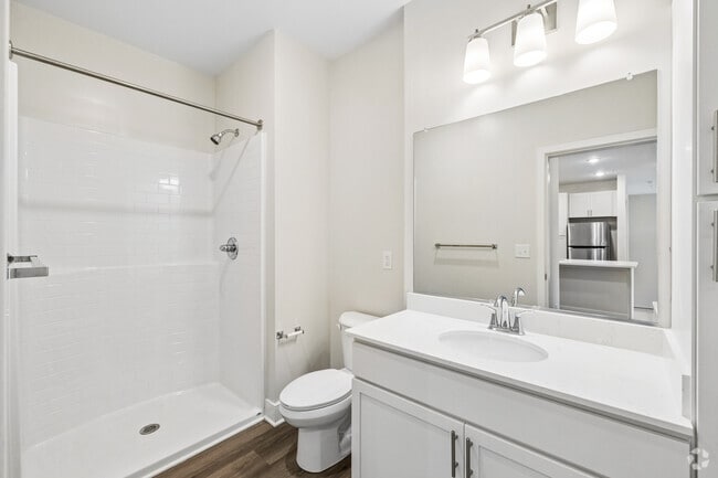 C40K-H - 3BR, 2BA - 1,307SF - Bathroom - Attain at Chic's Beach