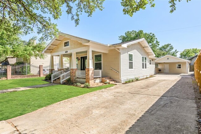 Building Photo - 4430 McKinney St