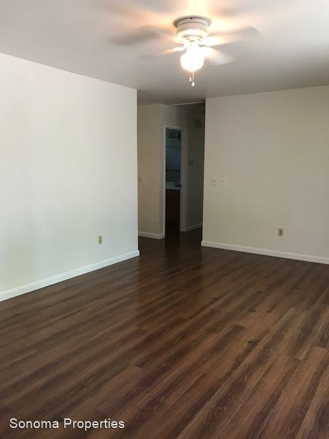 Foto del edificio - 4 br, 2 bath House - 19280 Junipero Serra