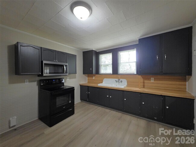 Foto del edificio - 1417 Oakshade Ave