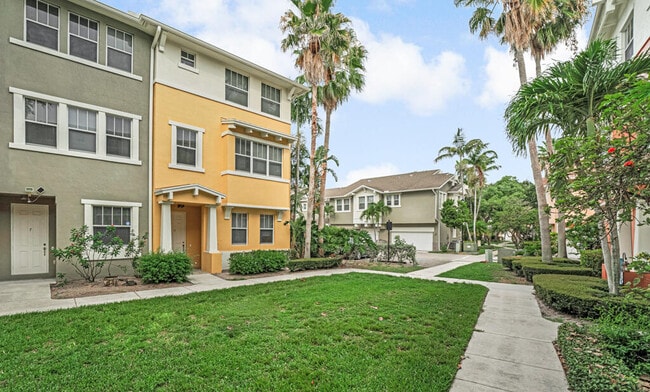 Building Photo - 1727 San Benito Way