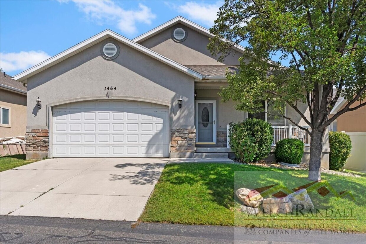 Foto principal - Spacious Residence in Taylorsville – 5 Bed...