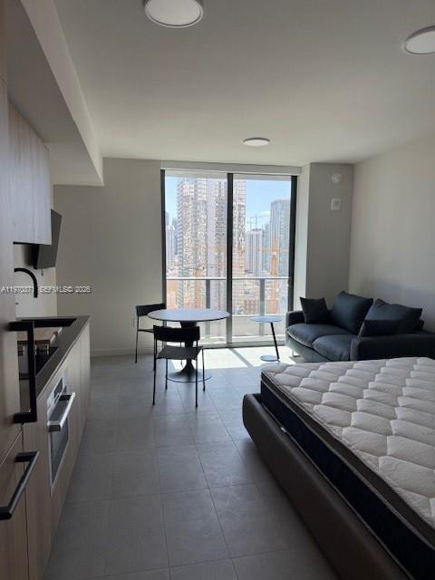 Foto del edificio - 121 NE 5th St