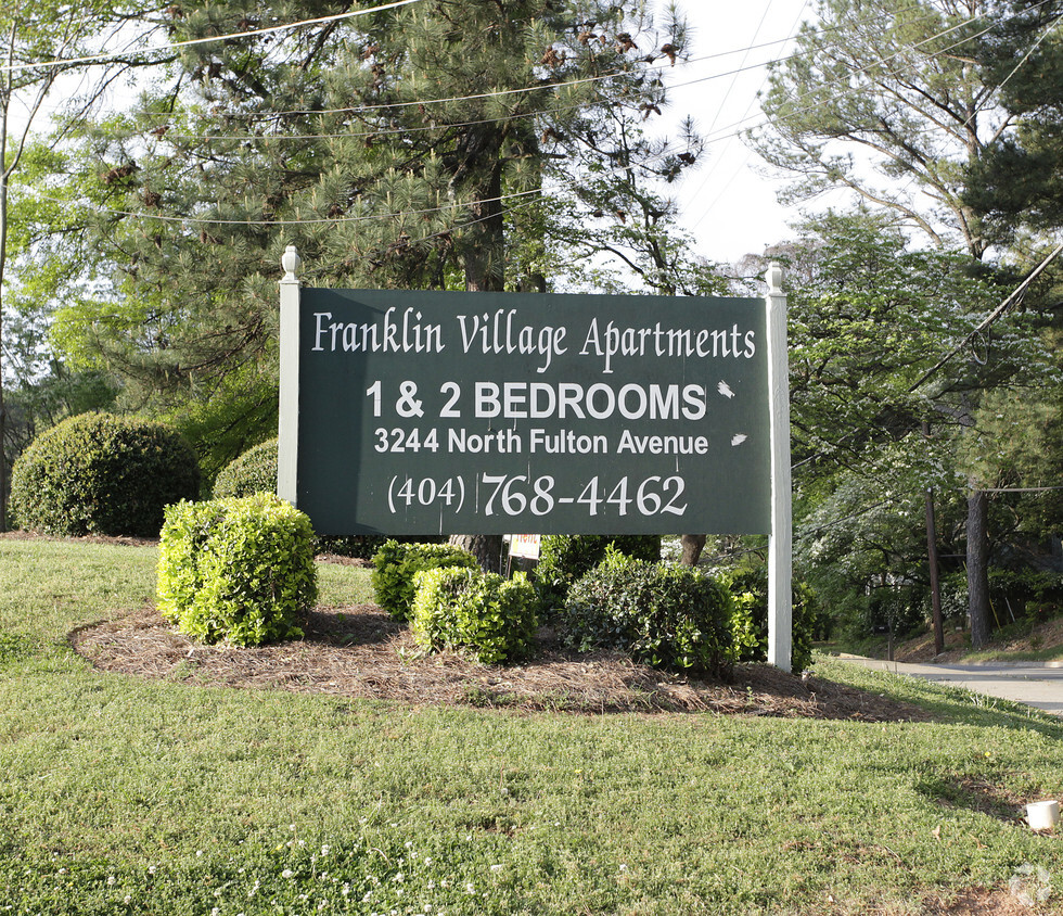 Foto del edificio - Franklin Village Apartments