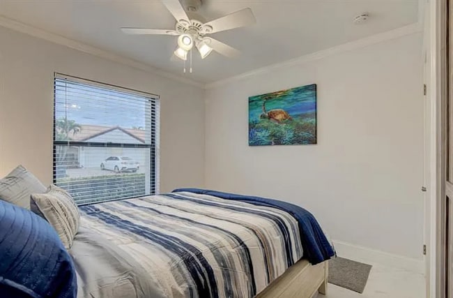 Building Photo - 8176 Waterline Dr