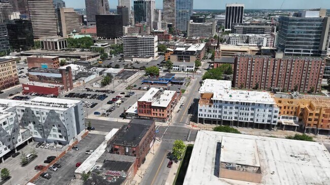  - The Residences at 218 E Main St