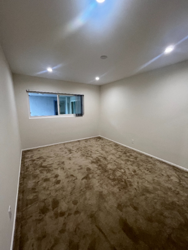 Building Photo - 251 N El Molino Ave