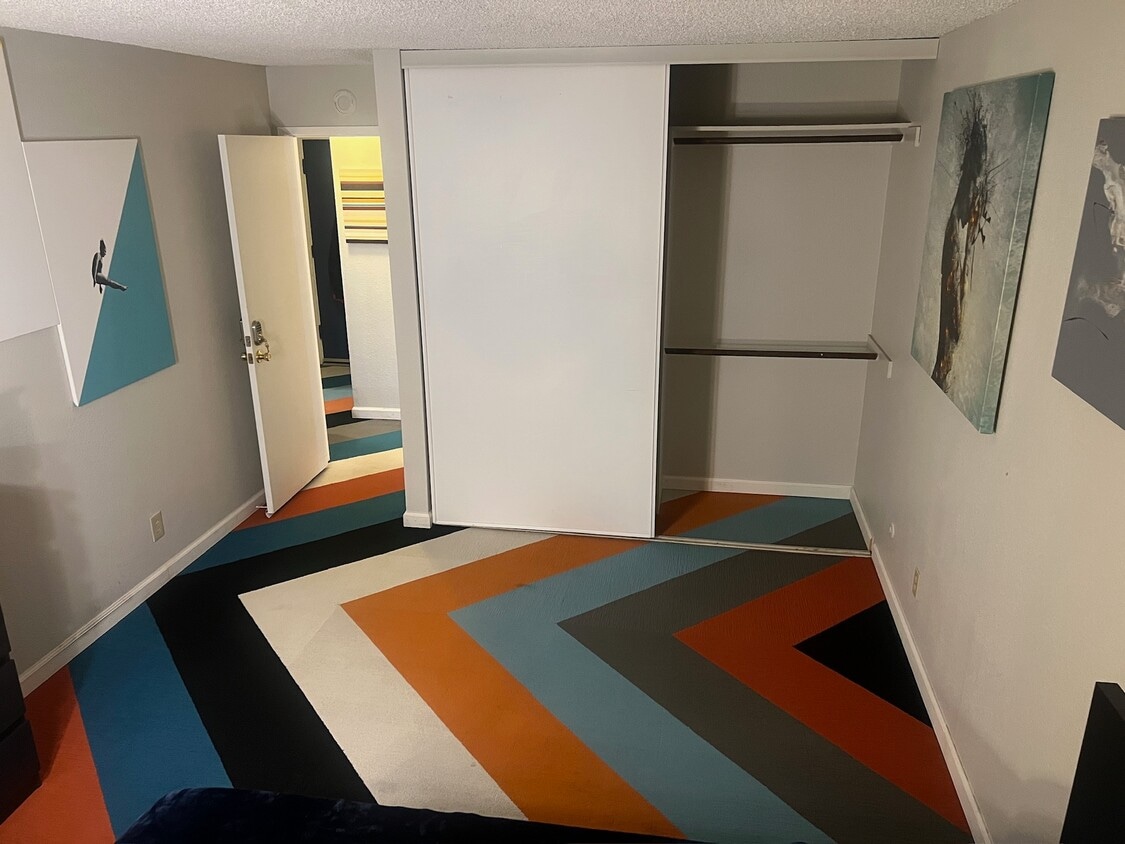 Foto principal - 2031 Market Ave